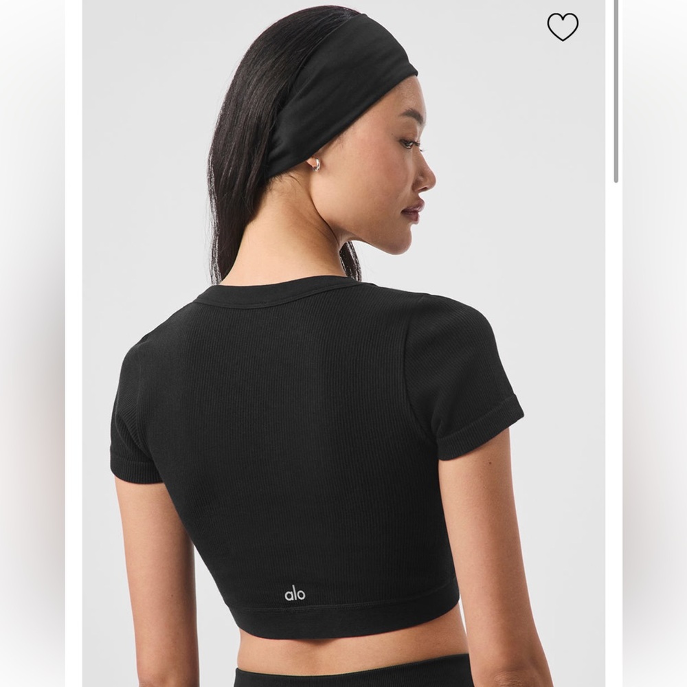 Alo Black Ribbed Top